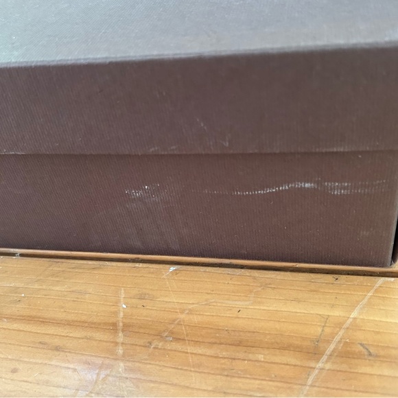 Gucci Shoe Box & Dust Bag Brown - Picture 12 of 14